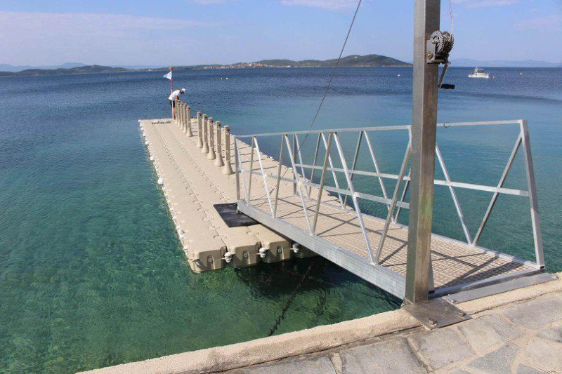 Hotel Dock
